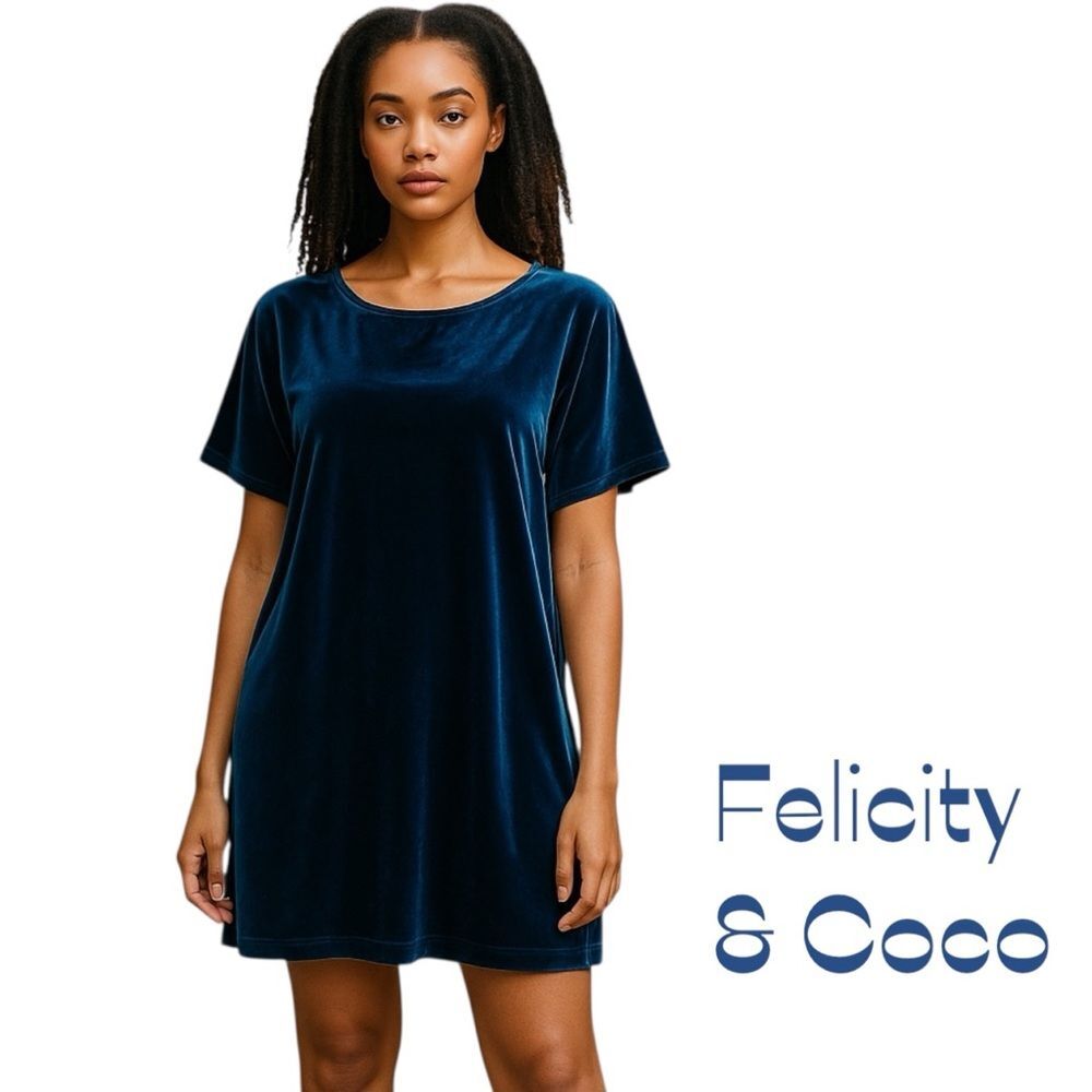 Felicity & Coco Blue Velvet Short Sleeve Whimsical Feminine Dress NWT Size SP